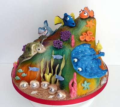 I found Nemo for my Granddaughter, Eliza....  - Cake by Deeliciousanddivine