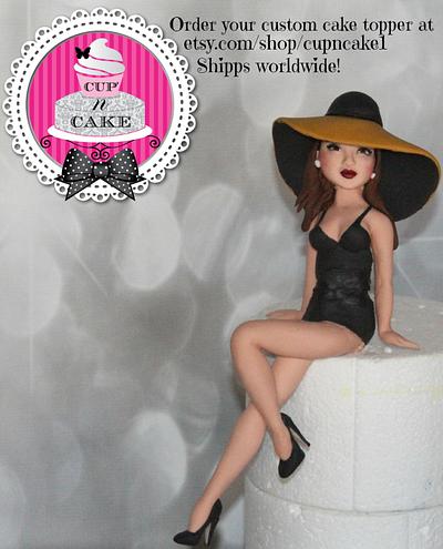 Fondant cake topper - Cake by Danielle Lechuga