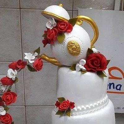 Teapot cake!! - Cake by Susana Fiestas