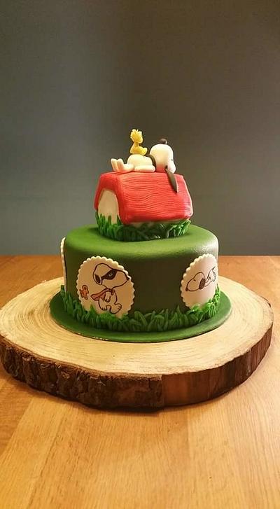 Snoopy - Cake by Simone van der Meer