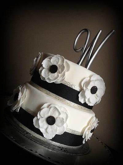 Floral White - Cake by Jennifer Jeffrey