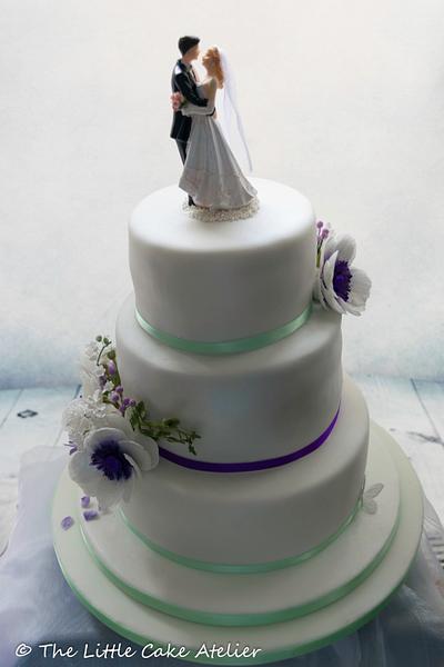 Pretty Sparkly Purple   - Cake by The Little Cake Atelier 
