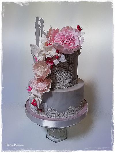 Simple wedding cake - Cake by Zuzana Kmecova