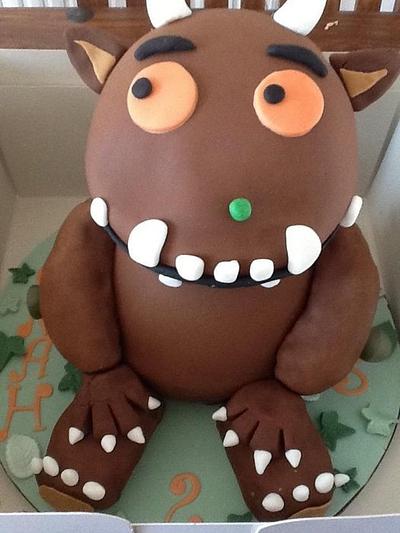 Oh help, oh no, it's a gruffalo.. Cake!  - Cake by Littlebscakeco