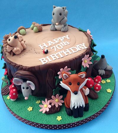 Woodland Friends - Cake by Caron Eveleigh
