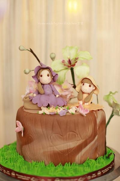Forest angel - Cake by Her lil kitchen