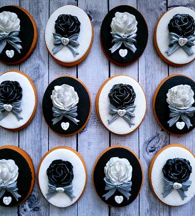 Black & White roses  - Cake by DI ART