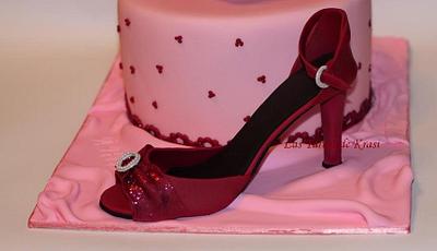shoe cake - Cake by Cake boutique by Krasimira Novacheva