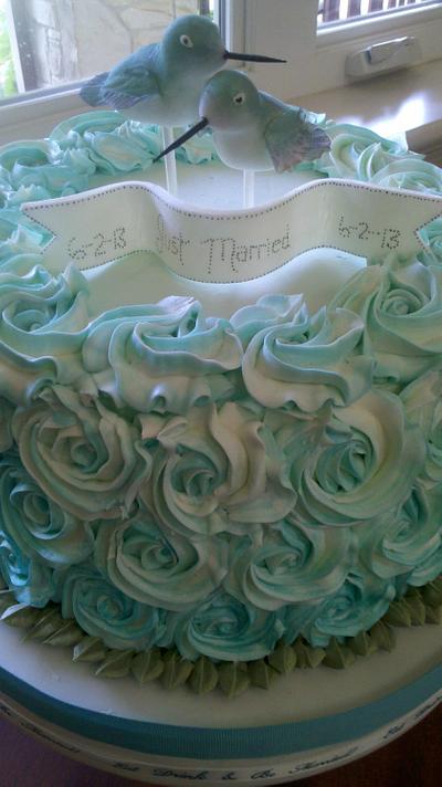 Hummingbirds Wedding Cake - Cake by Loretta