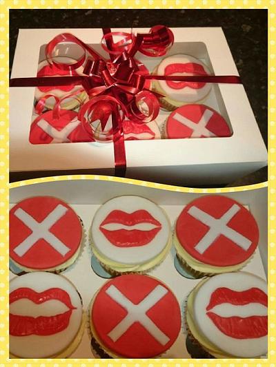xoxo cupcakes - Cake by christine