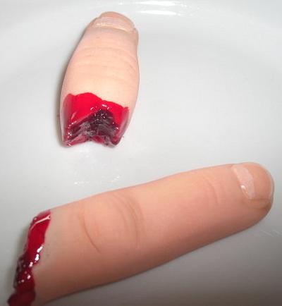 Severed fingers - Cake by Hayley
