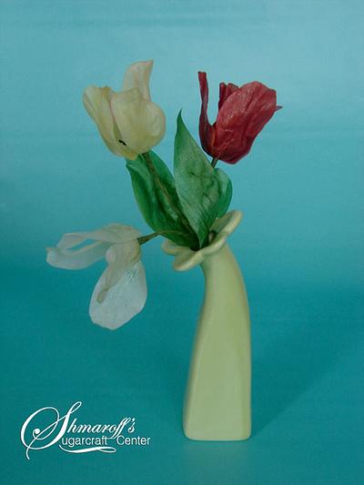 Wafer Paper Tulips - Cake by Petya Shmarova