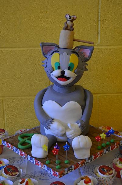 Tom and Jerry - Cake by Lisa Pallister