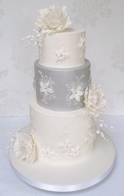 Silver and white wedding Cake - Cake by BellissimoCakes