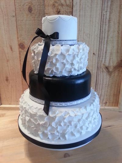 Black and white wedding cake - Cake by Cake Supreme Ipswich