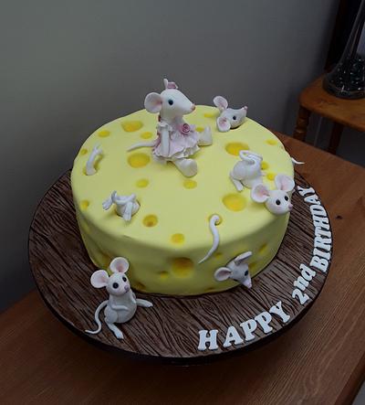 Mouse and cheese cake - Cake by Mother and Me Creative Cakes