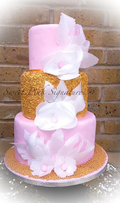 Edible sequins cake - Cake by Sweet Pink Signatures