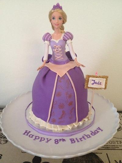 Rapunzel doll - Cake by Teresa Relogio Mota