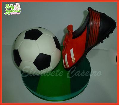 Football cake - Cake by Bety'Sugarland by Elisabete Caseiro 