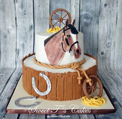 Horse Cake  - Cake by Sweet Tś Cakes by Tina Andorfer