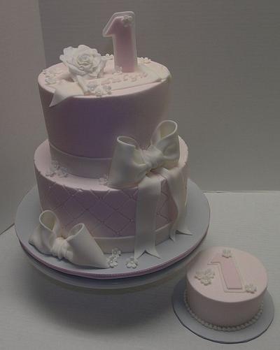 Vintage Style 1st Birthday - Cake by Jeana Millan