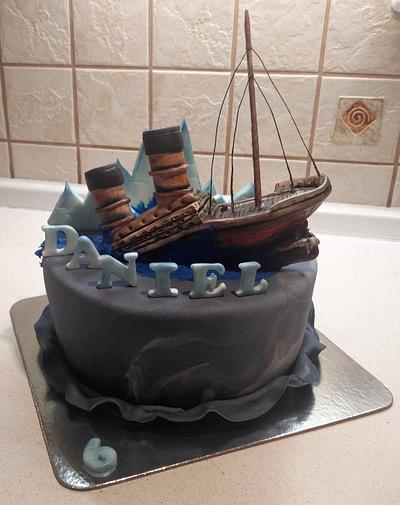 Titanic - Cake by Majka Maruška