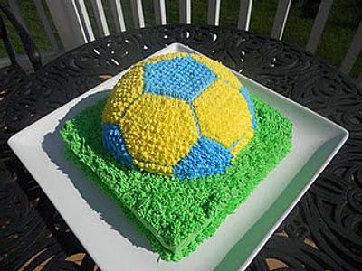 Soccer ball cake - Cake by bakedbyrachel