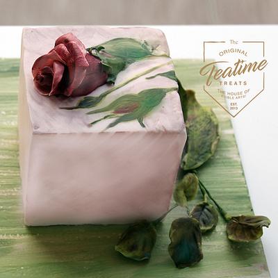 Ceramic Inspired Roses - Cake by Tayyaba Usman