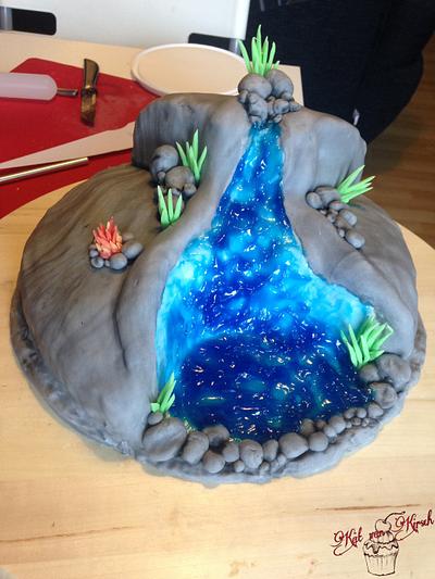 Dragonhill - Cake by KaetvanKirsch