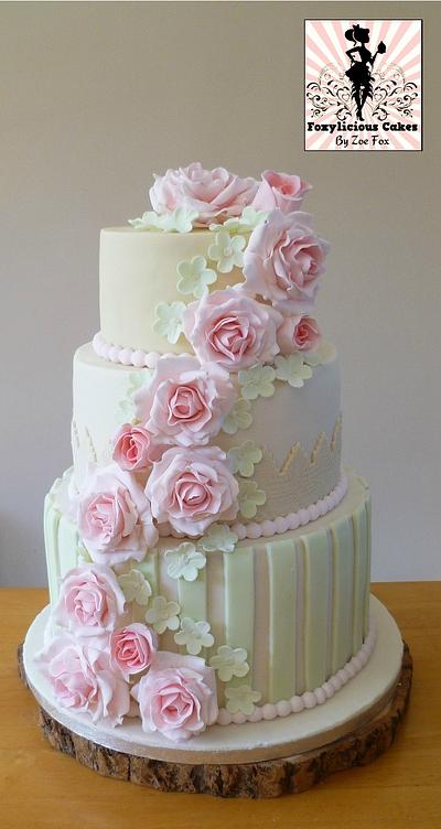 Wedding Cake - Cake by Sweet Foxylicious