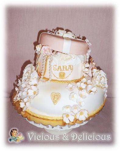 Shabby chic box cake - Cake by Sara Solimes Party solutions