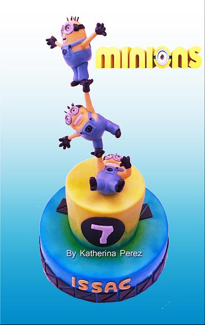 Acrobats Minions cake - Cake by Super Fun Cakes & More (Katherina Perez)