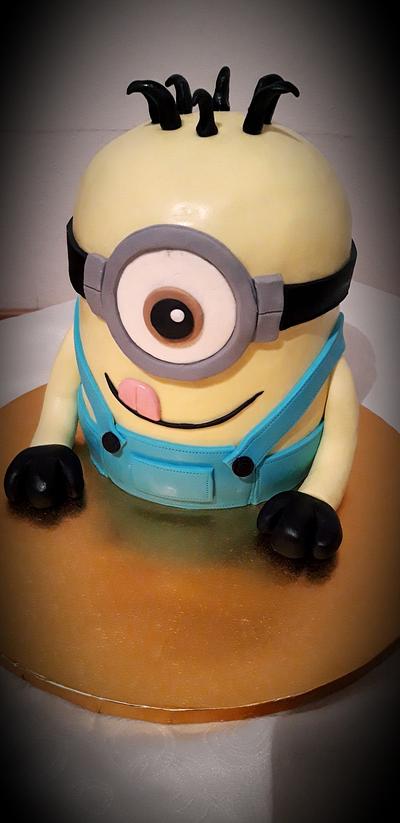 Minion - Cake by Workwithlove38