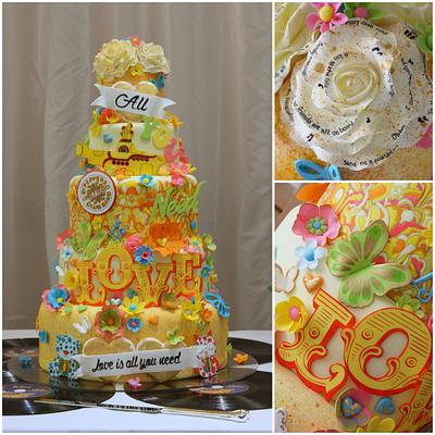 All you need is love! - Cake by TiersandTiaras