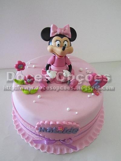 Minie cake - Cake by DocesOpcoes
