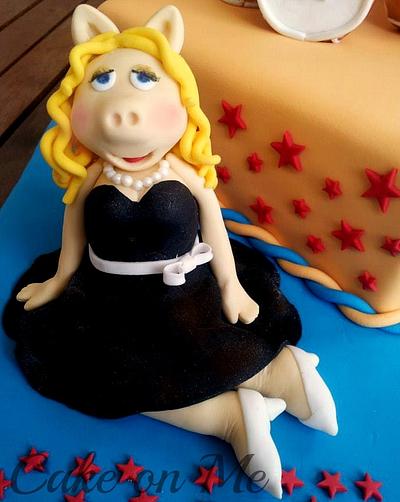 Miss Piggy - Cake by Cake on Me