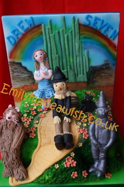 Wizard of Oz - Cake by Emilyrose