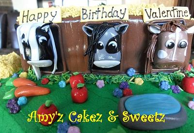 Horse Stable - Cake by Amy'z Cakez & Sweetz