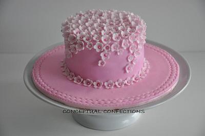 Mini Flower Cake - Cake by Jessica