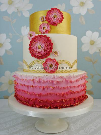 Ombre Ruffles - Cake by suzanne