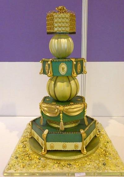 Wedding cake in green - Cake by Ribana Cristescu 