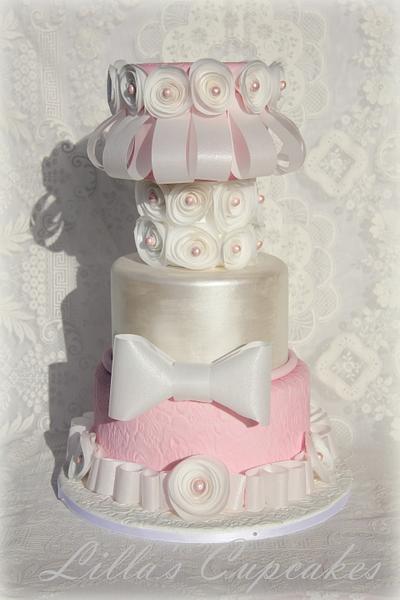 Christening in rose - Cake by Lilla's Cupcakes