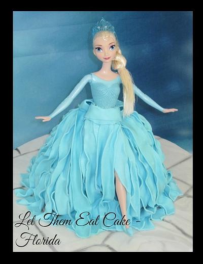 Elsa doll cake -"All Things Nice" collab - Cake by Claire North