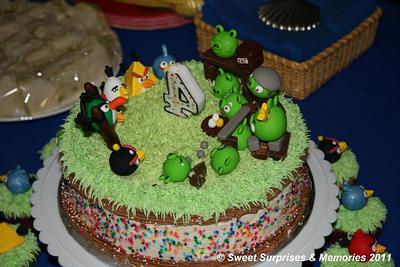 Angry Birds Cake - 4th birthday - Cake by SSM