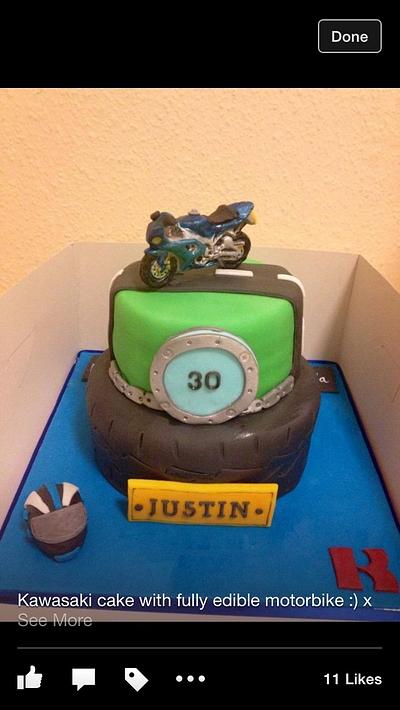 Motorbike cake  - Cake by Kirsty 