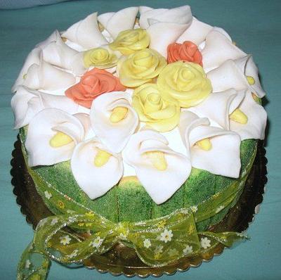calla lily and roses - Cake by KristianKyla