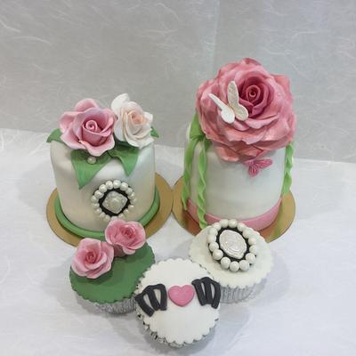 Mom day  - Cake by Donatella Bussacchetti