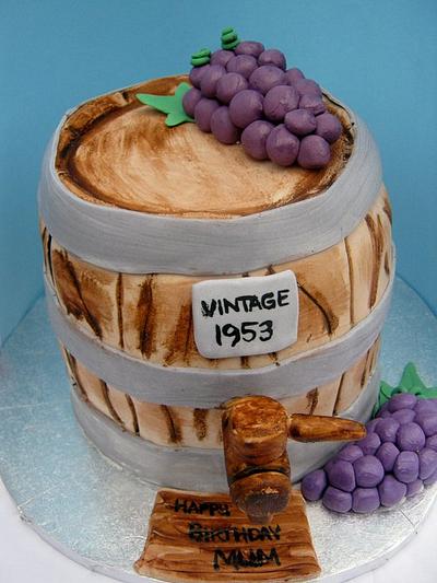 Wine Barrel - Cake by snowy325