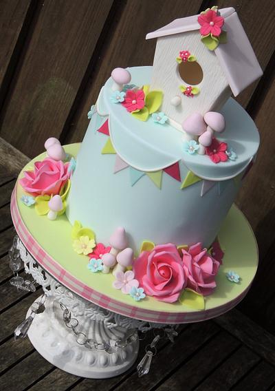 Birdhouse & Roses - Cake by Shereen