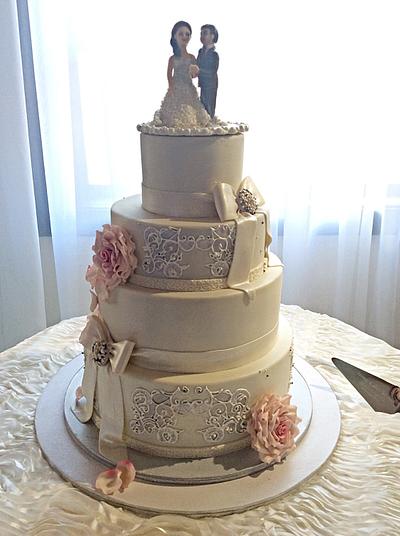 Roses and Bows Wedding - Cake by FantasticalSweetsbyMIKA